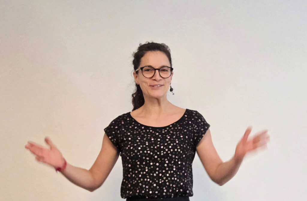 Zertifizierte Ström-Trainerin und Ström-Praktikerin Barbara Weißensteiner bei der Zertifikatsübergabe